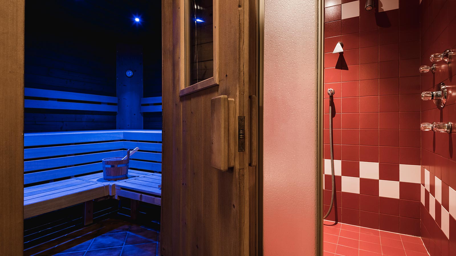 La sauna dell'Hotel Monte Cherz a Passo Campolongo